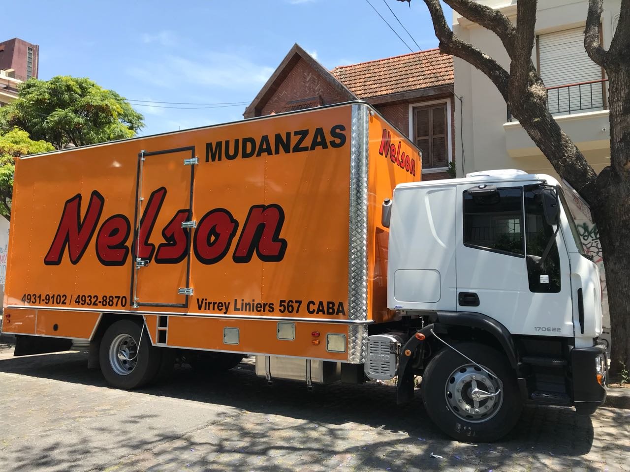 Camión Nelson Mudanzas